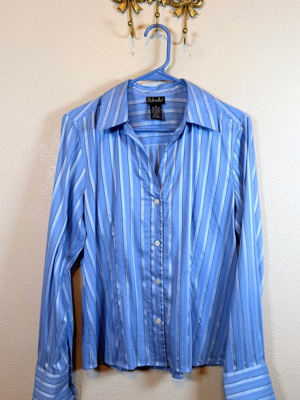 Rafaella Light and Medium Blue Vertical Stripe Button-Up Shirt. Size 12